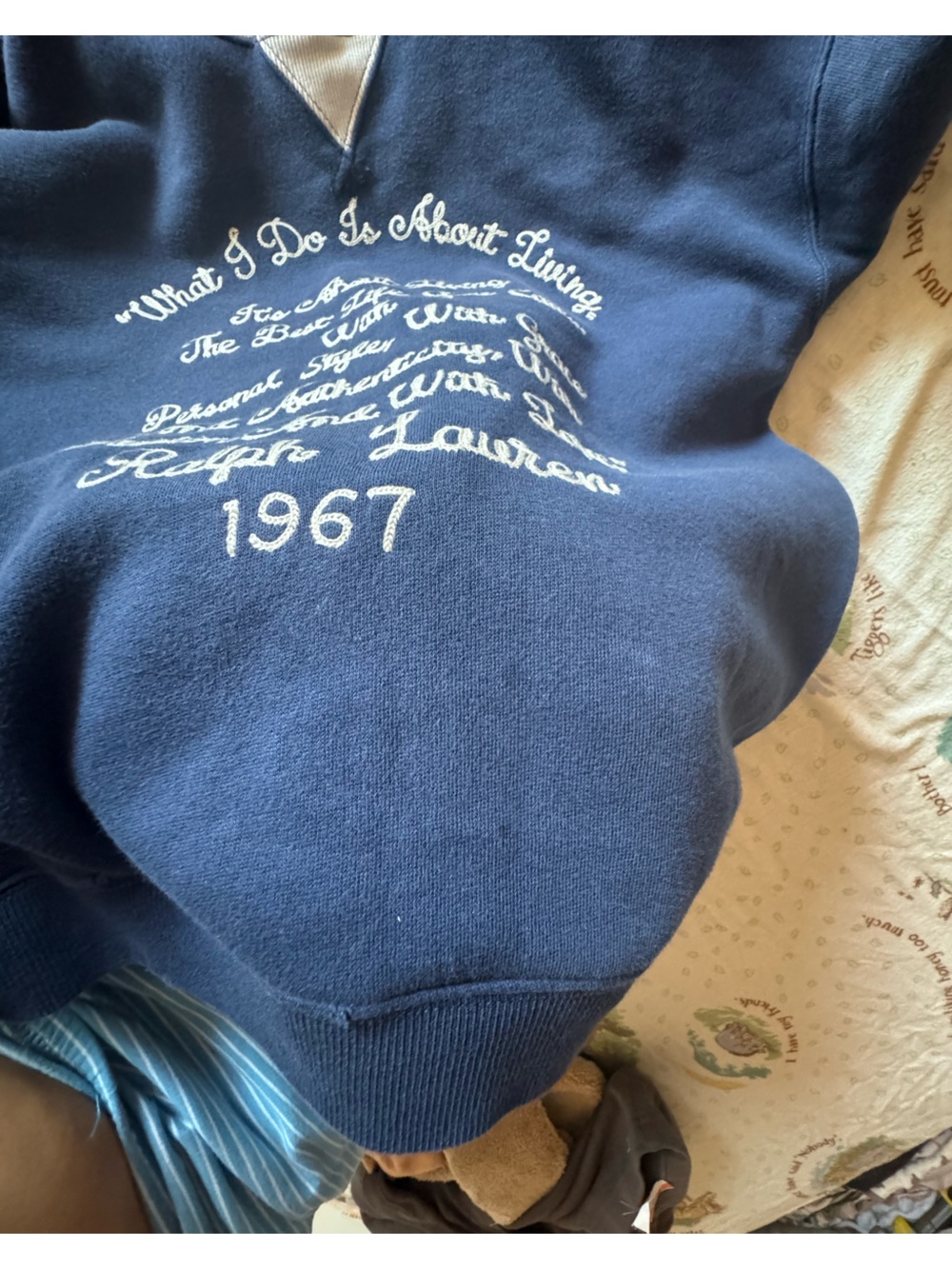 Ralph Lauren Chain Stitched Quote Fleece Sweatshirt - Picture 10 of 10
